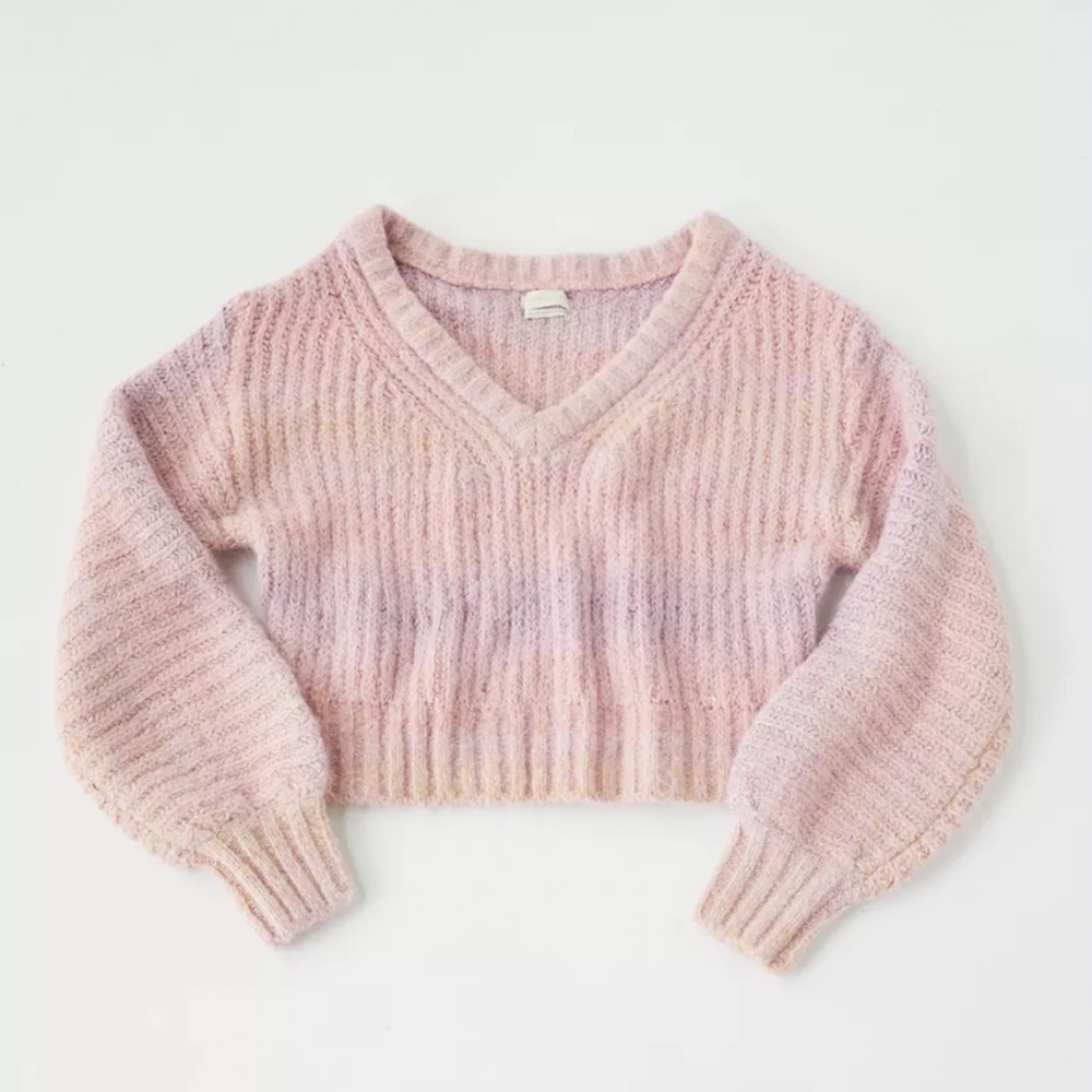 Urban Outfitters NWT RARE Lyra Sweater